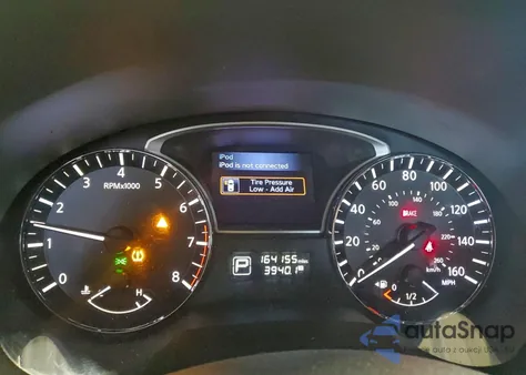 2015 Nissan Altima 2.5 из США, поврежденный, VIN 1N4AL3AP5FC466089